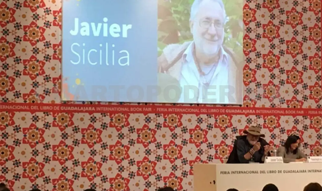 En la conferencia del poeta mexicano Javier Sicilia. Cortesía