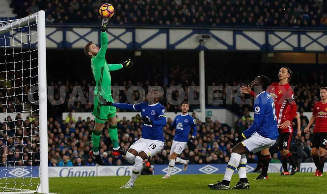 Manchester United empata 1-1 ante Everton