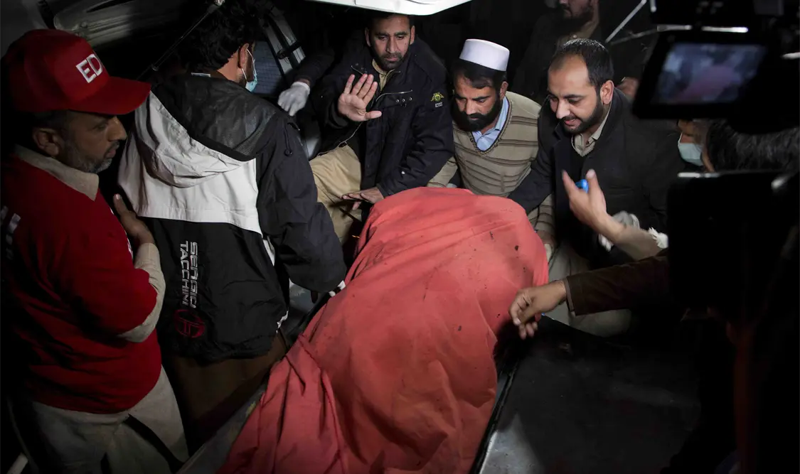 Pakistán confirma que “no hay sobrevivientes” en avión accidentado