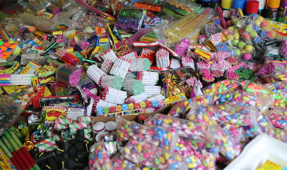 Juegos pirotécnicos se venden sin ninguna control en Tuxtla * CP.