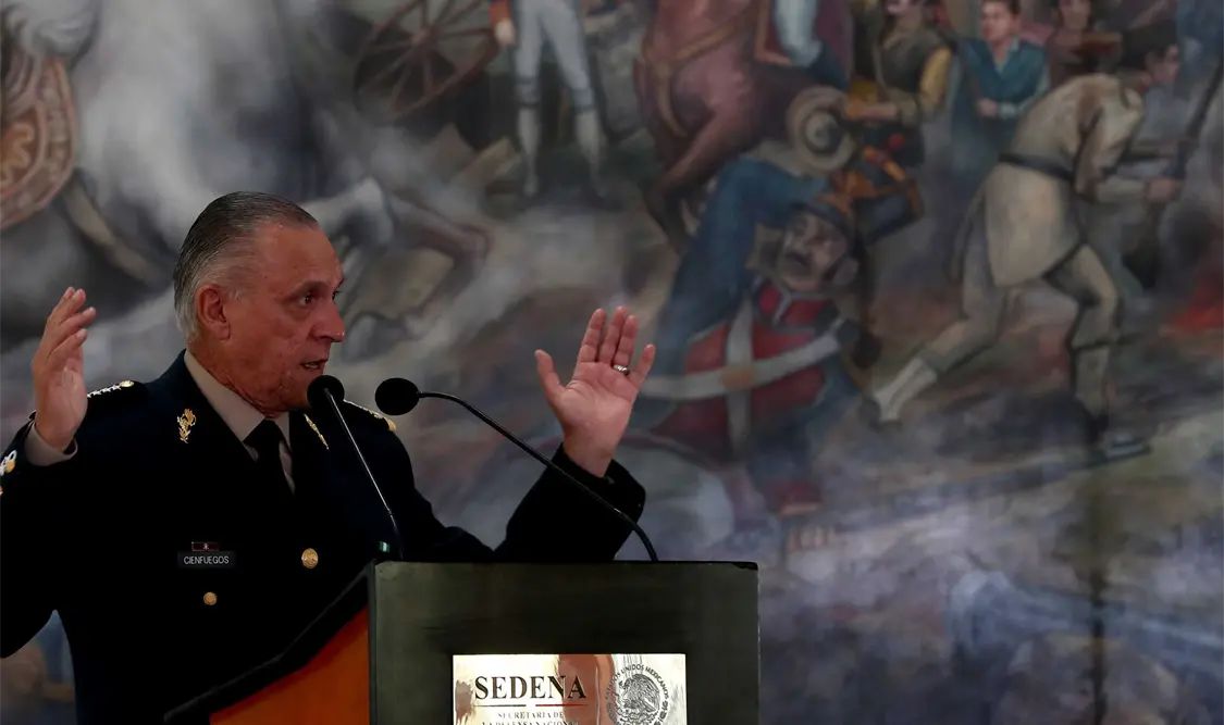 Que las tropas regresen a los cuarteles, dice Cienfuegos