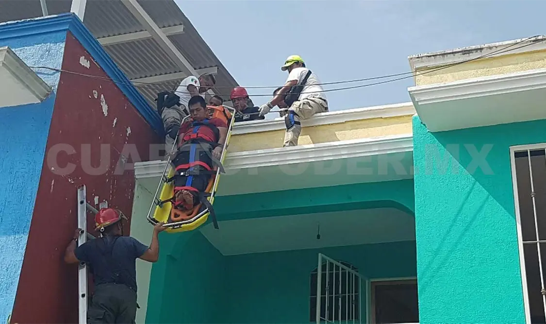 Tres electrocutados mientras laboraban