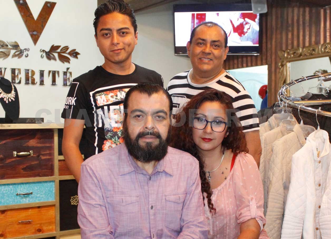 Glamorosa apertura de Verité