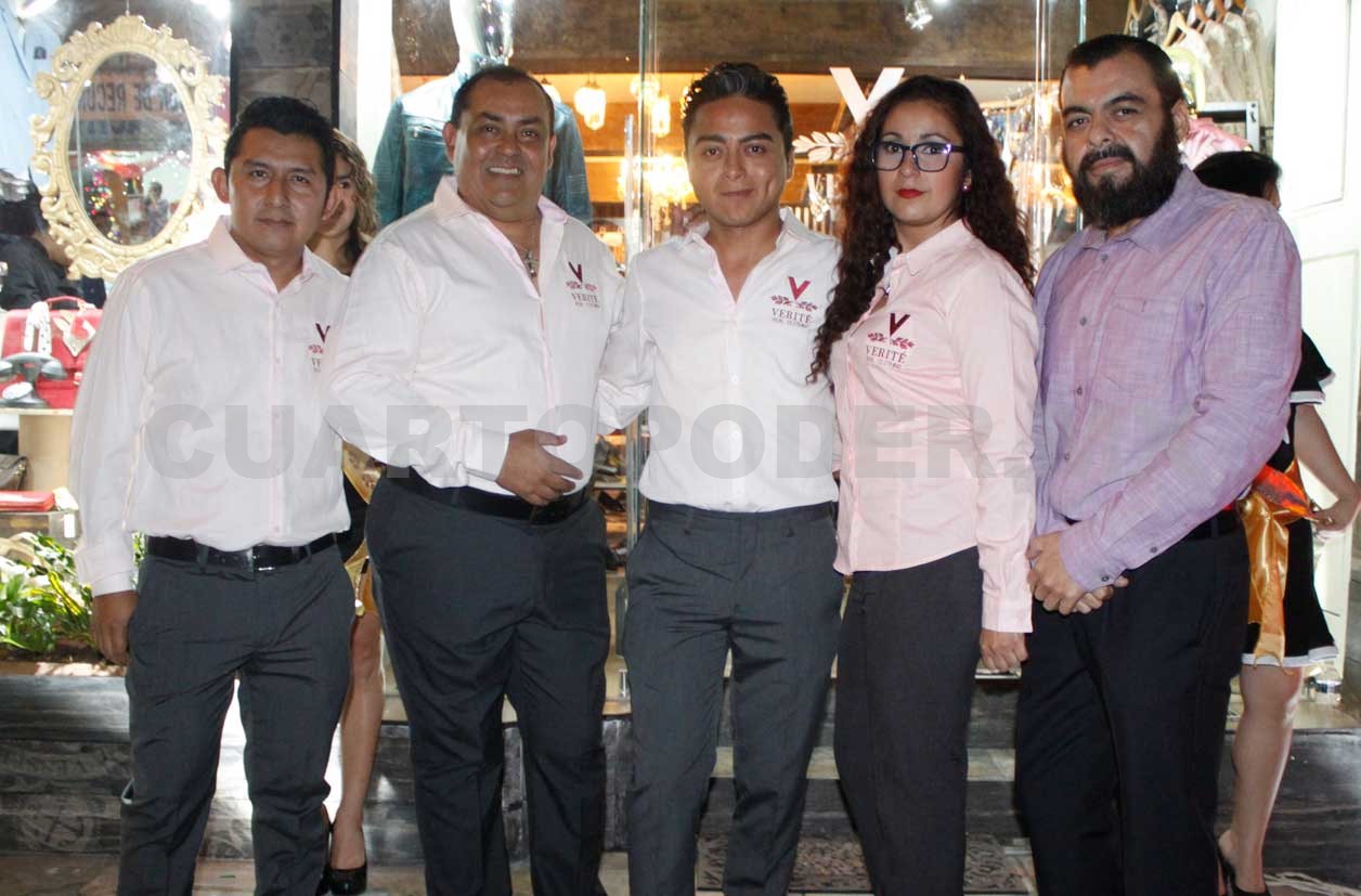 Glamorosa apertura de Verité
