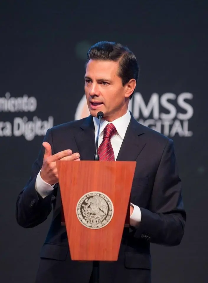Por primera vez en la historia, México genera un millón de empleos al año, destaca Peña Nieto