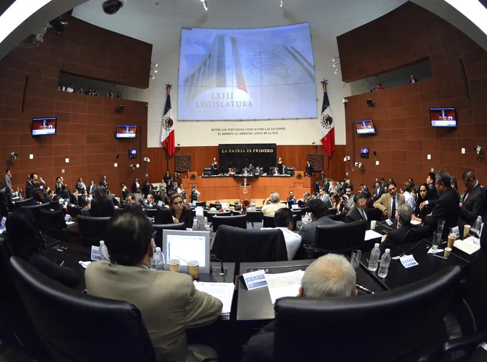Aprueba Senado reforma que permite mariguana medicinal en México