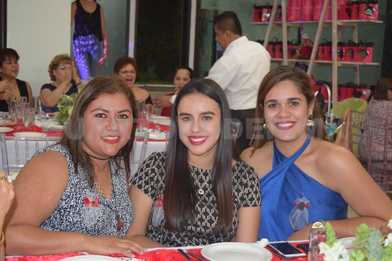 Reyna está lista para dar el sí