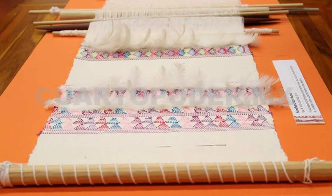 Curso de bordado en Centro Textil Mundo Maya