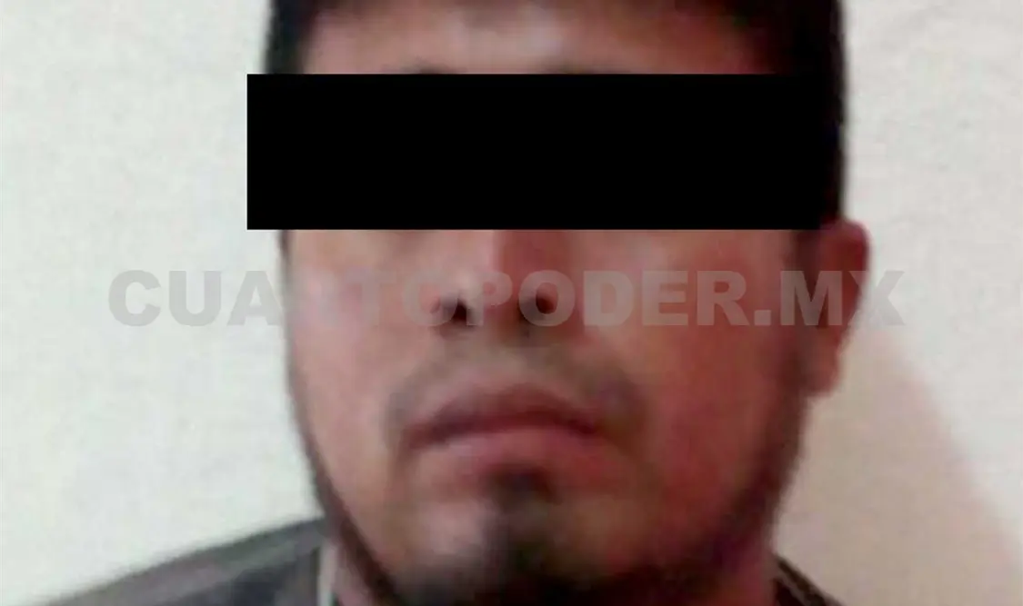 Evitan asalto de tráiler; queda un hampón muerto