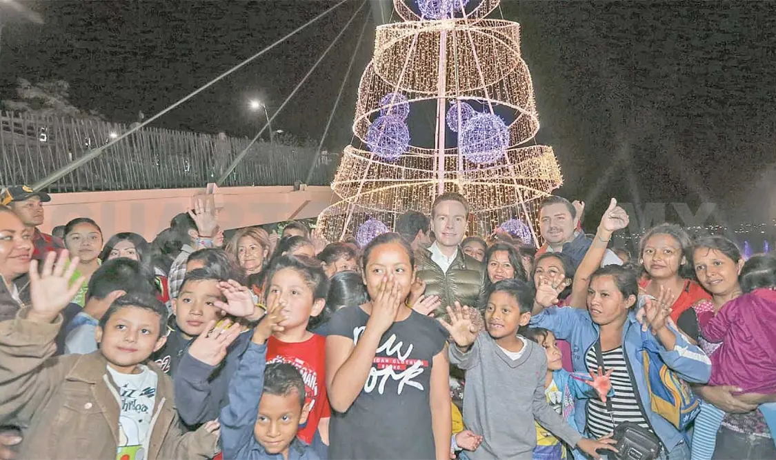 Llama Manuel Velasco a la paz y unidad en Navidad