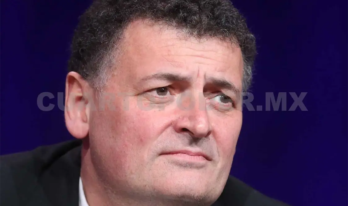 Steven Moffat se emociona con Clark Kent