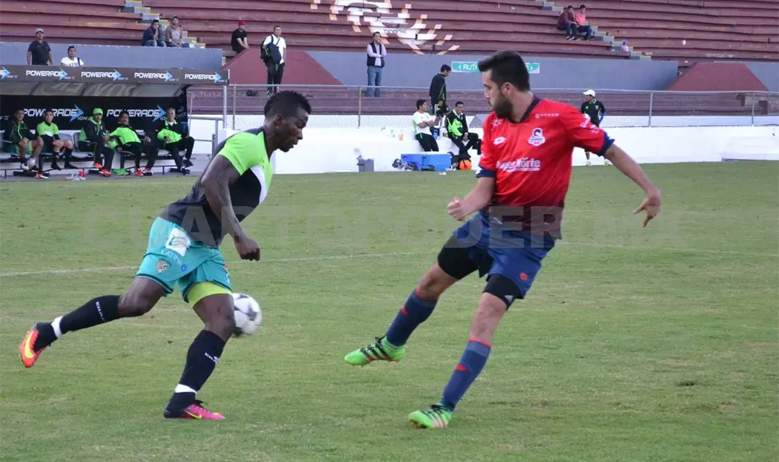 Jaguares de chiapas vence 2-1 a Cimarrones