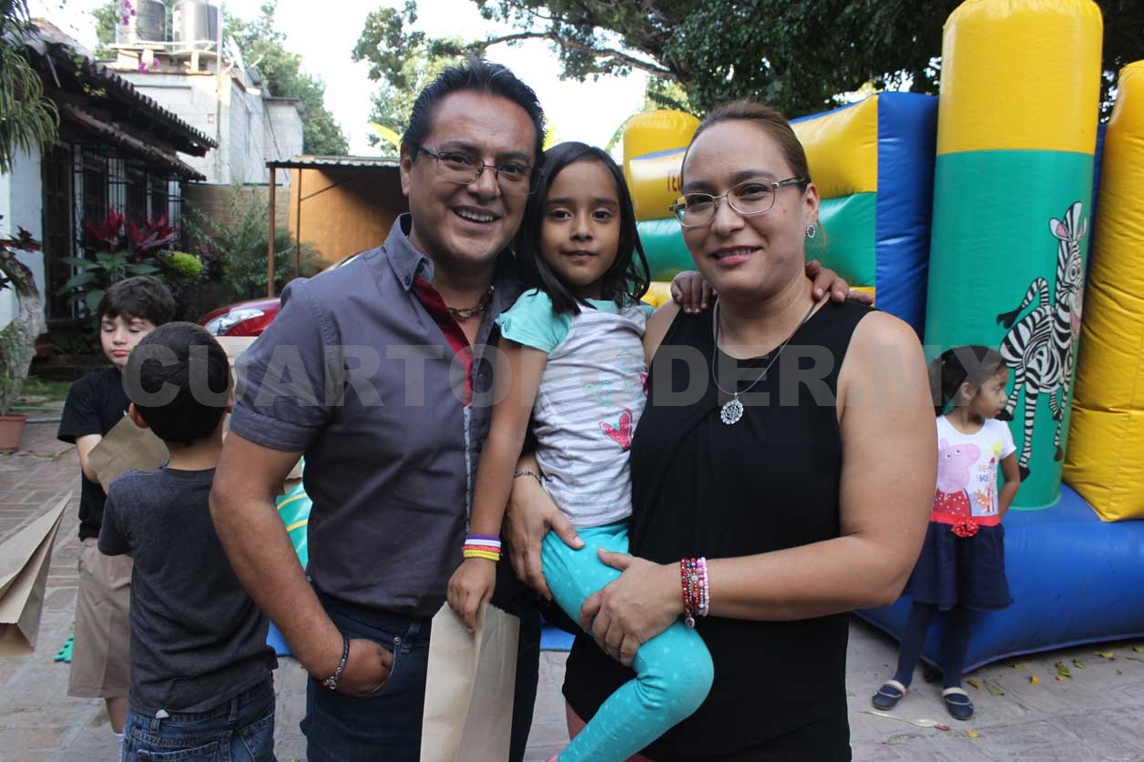 Peques convivieron con Santa Claus