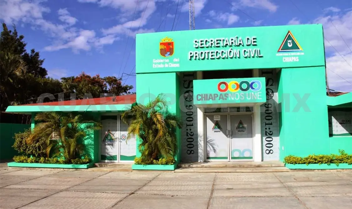 Llaman a verificar instalaciones de luces navideñas