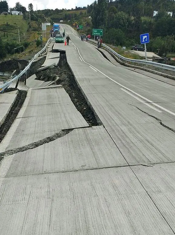 Terremoto de 7.6 grados Richter en el sur de Chile