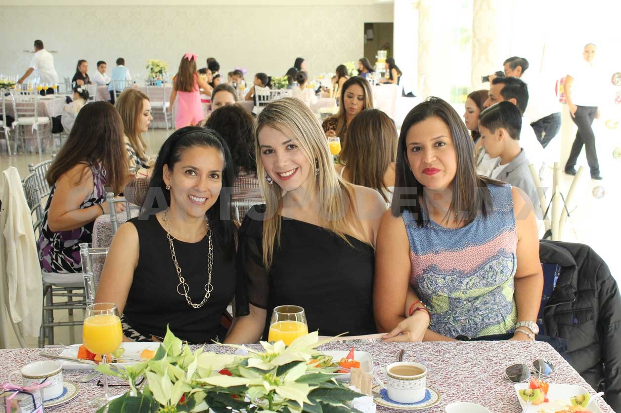 Primera comunión de Adriana