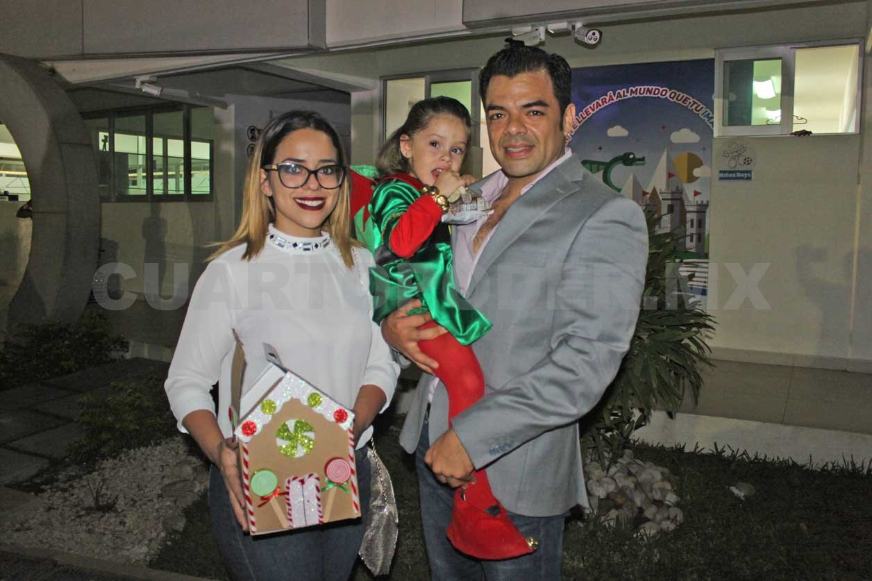 Realizó su festival navideño