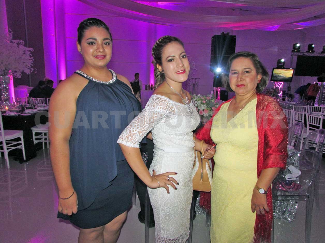 Espectacular fiesta para la hermosa Irán