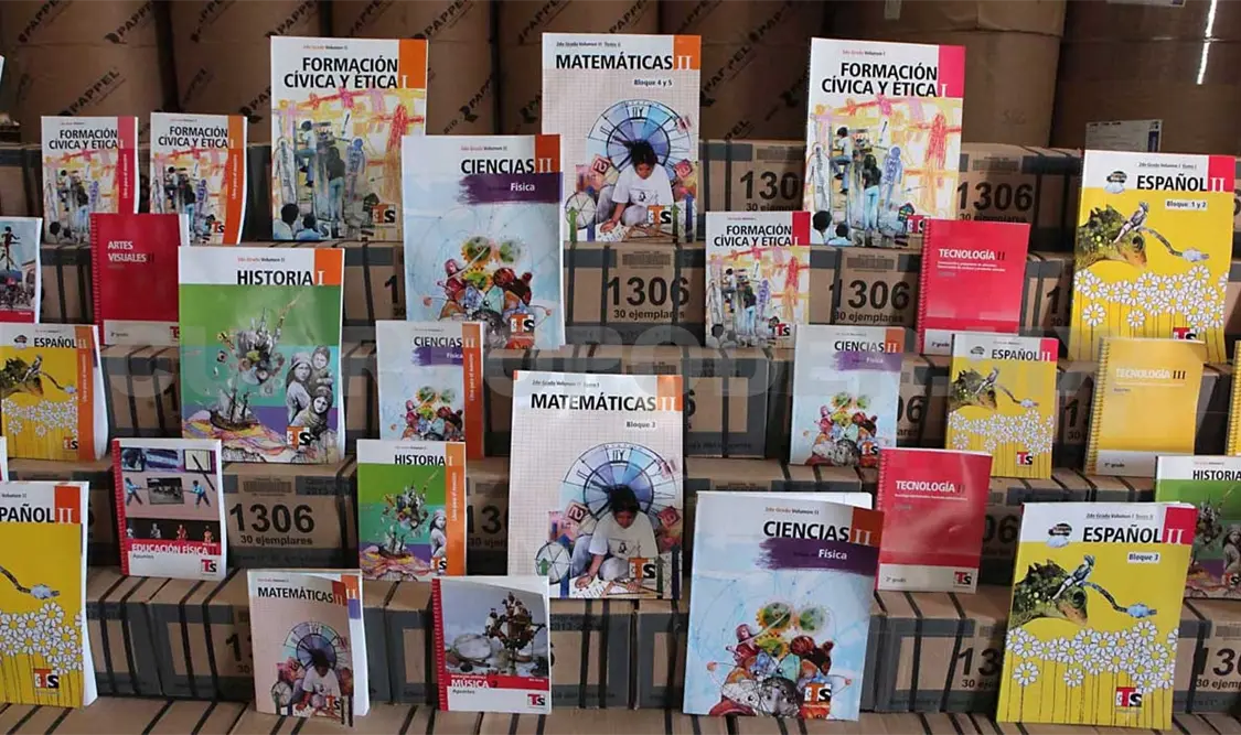 Modifican lineamientos para autorizar libros