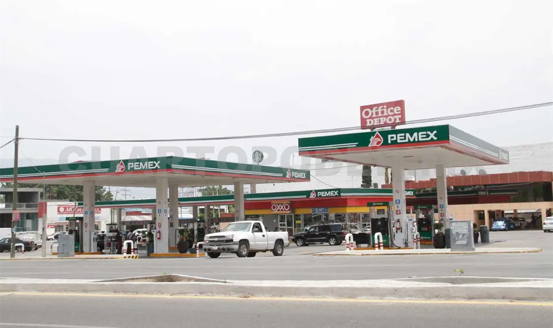 Aumento en la gasolina afectará clase media y baja