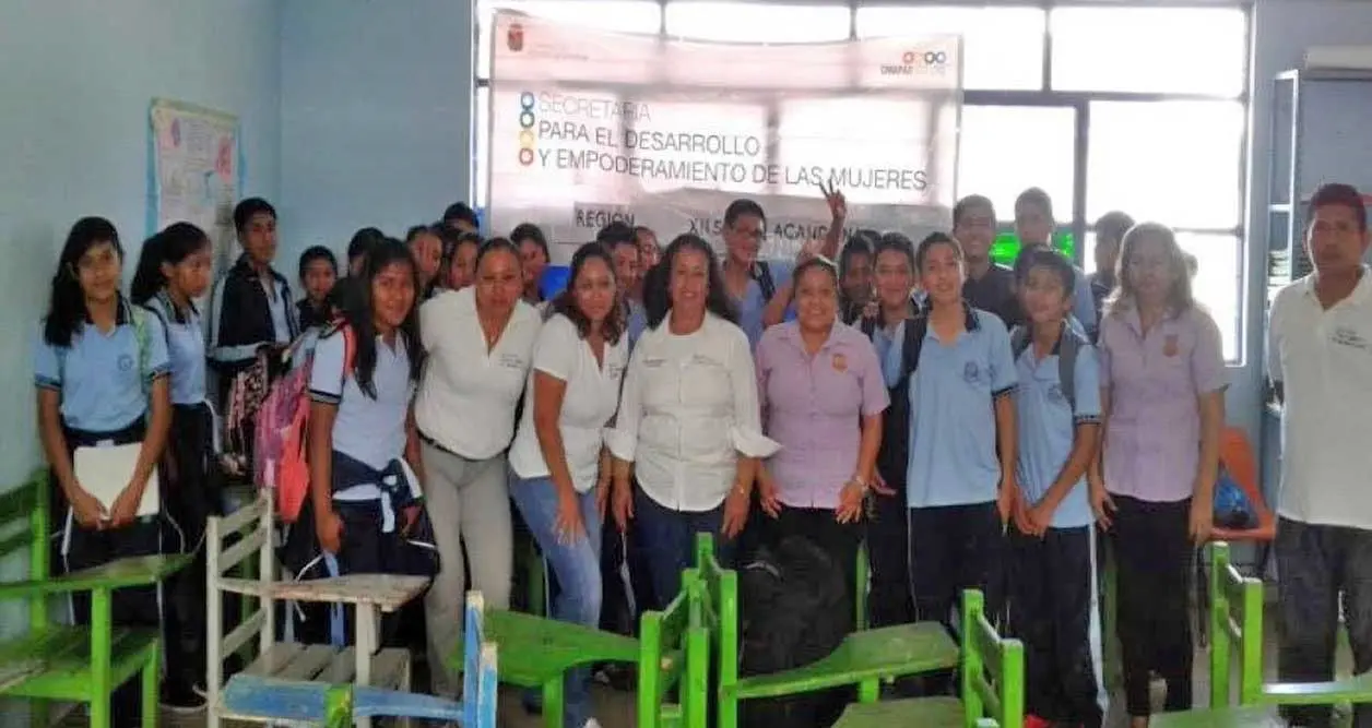Aspecto de los talleres realizados en las escuelas. Juan Sánchez / CP