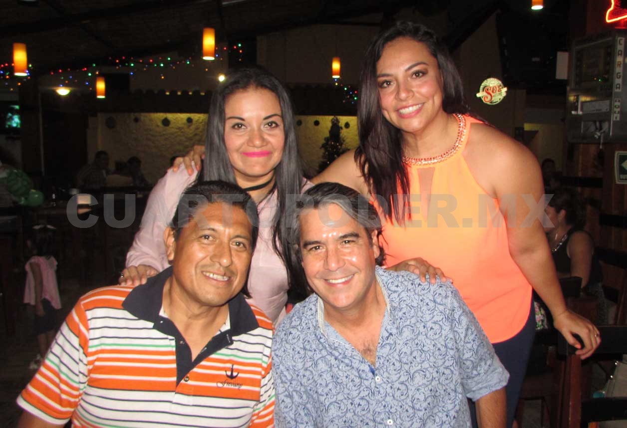 Compañeros y amigos celebraron en grande