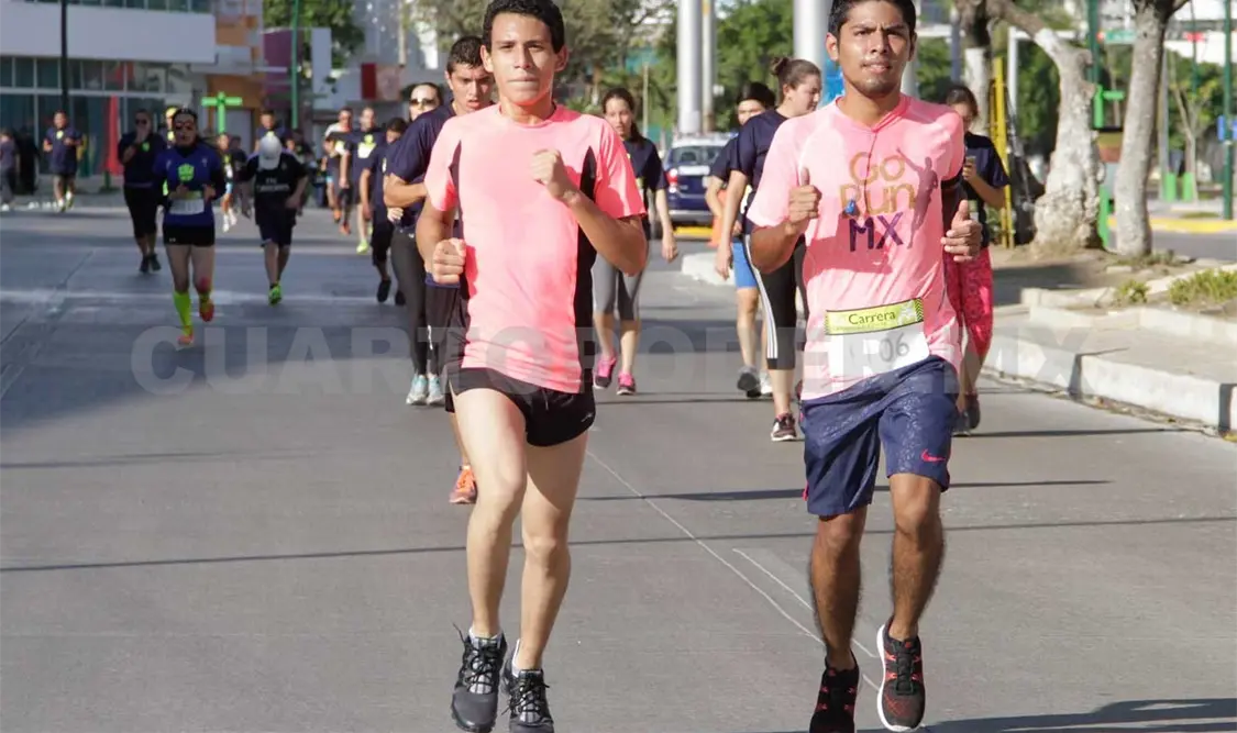 Dijeron adiós al 2016 corriendo 5 kilómetros