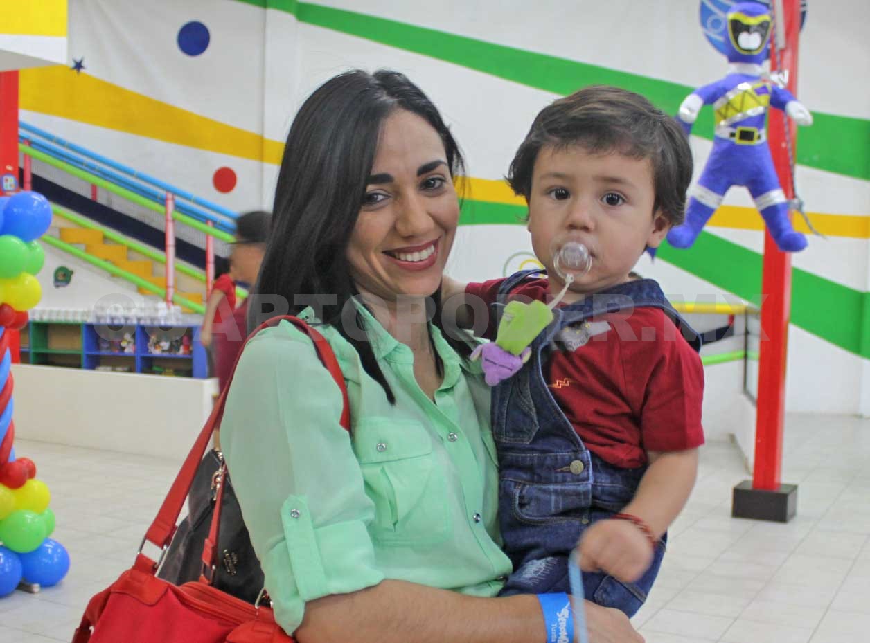 Fiesta de cumpleaños para Mateo
