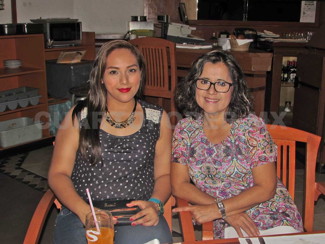 Celebran a la pequeña Luvia un añito más