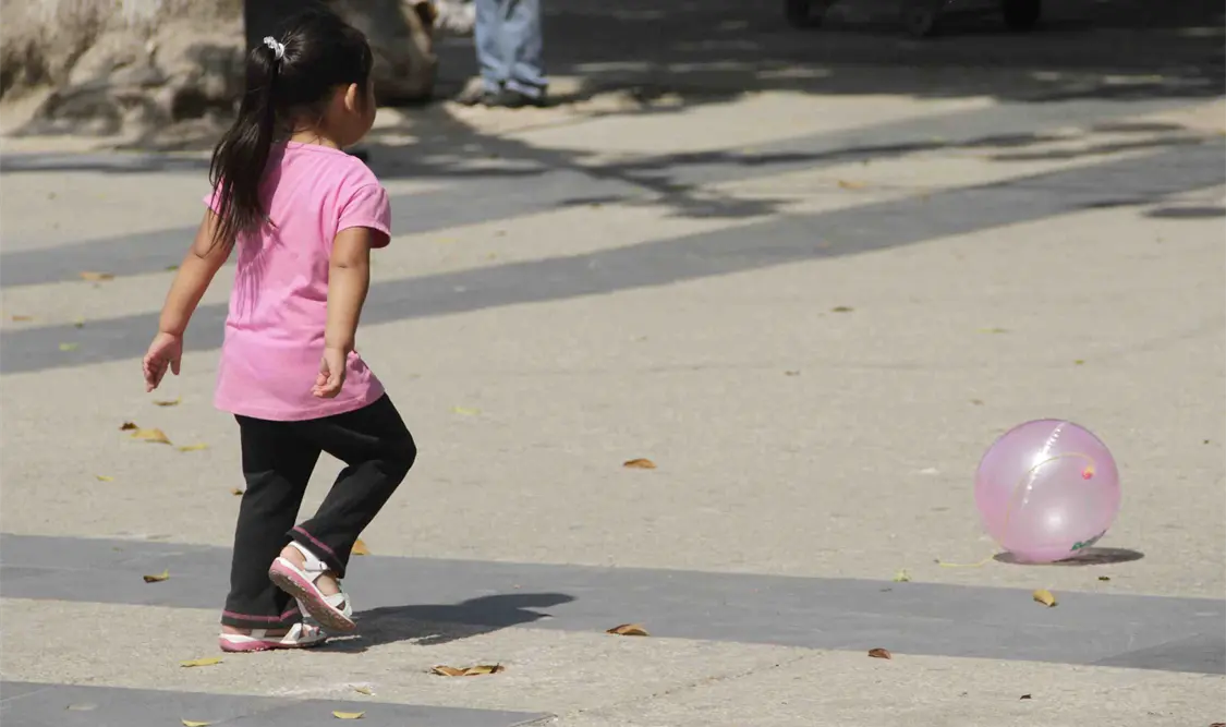 Cuando era más pequeña, la niña fue abusada por un amigo de la familia. Guillermo Ramos / CP.