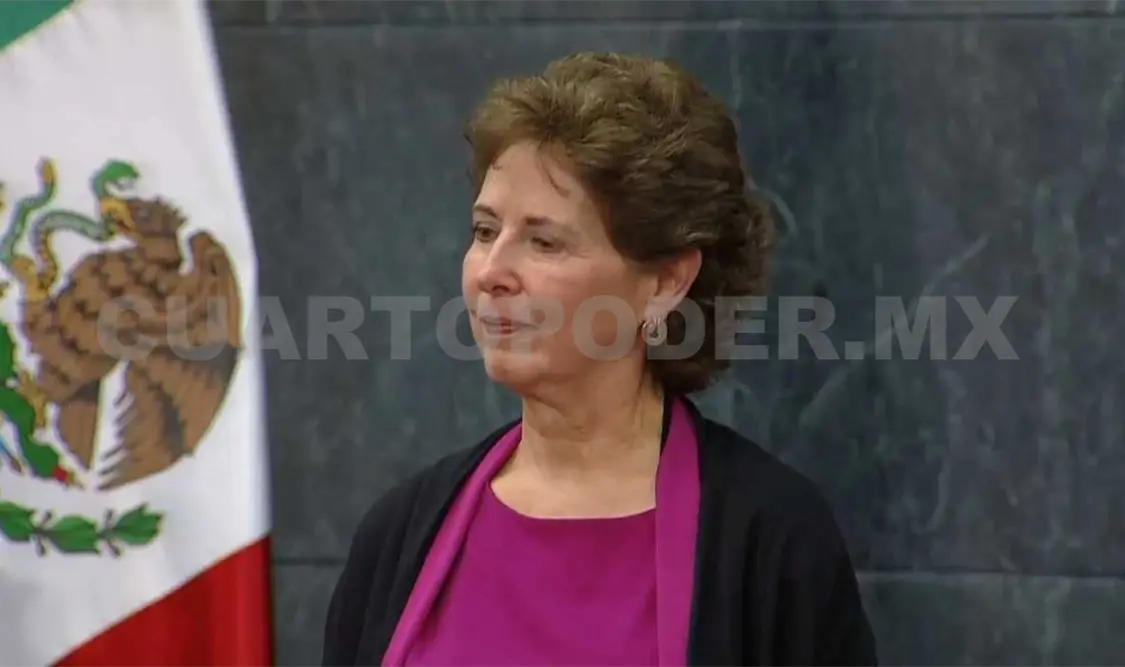María Cristina García toma posesión