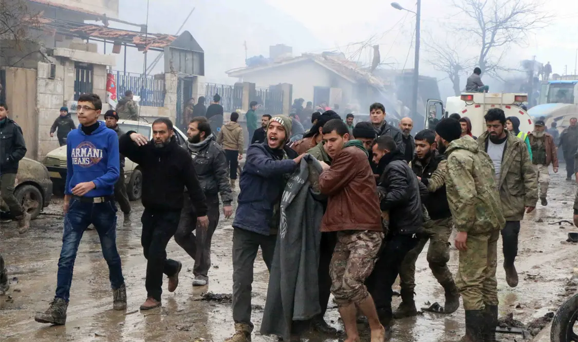 Atentado en el norte de Siria deja una veintena de muertos