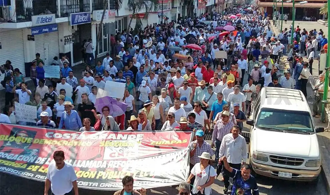 Participaron empresarios, productores agrícolas, estudiantes y padres de familia. R. Victorio / CP