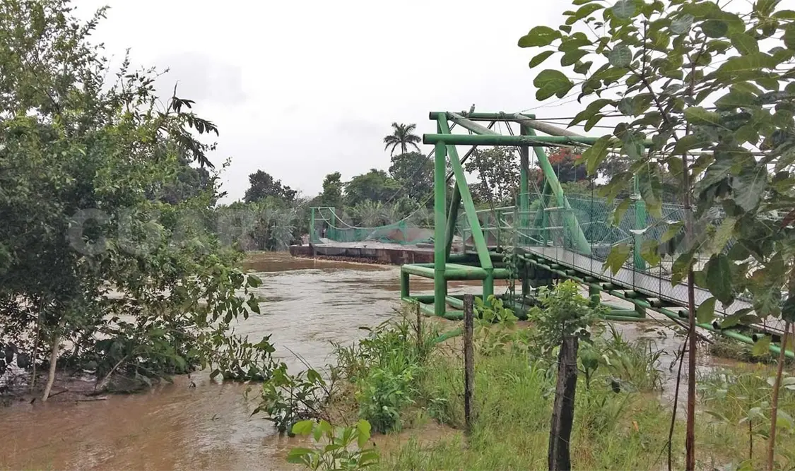 Más de mil damnificados por lluvias en Tabasco