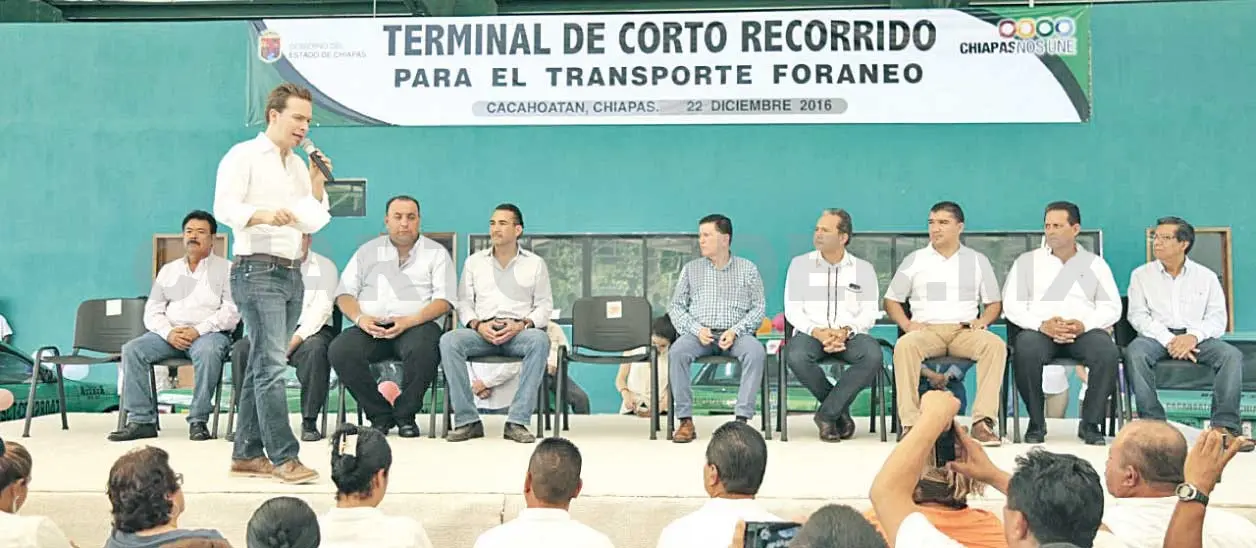 Impulsa MVC ordenamiento del transporte en el Soconusco