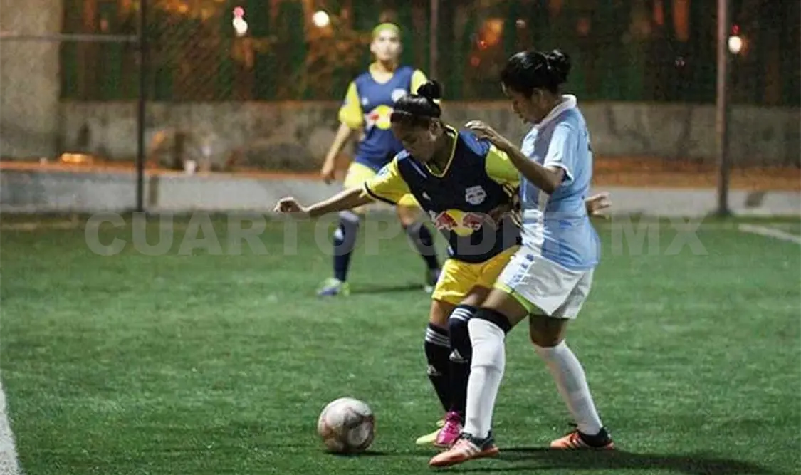 Conejas golea y se queda con liderato