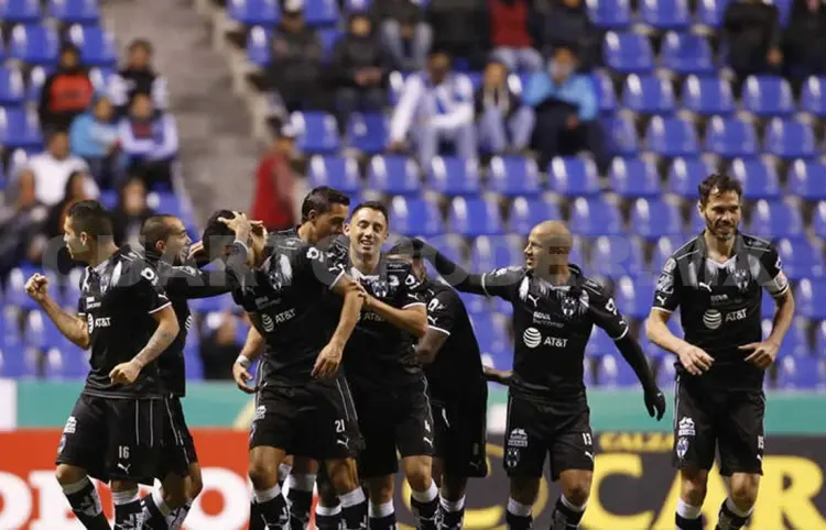 Rayados venció a domicilio a Puebla