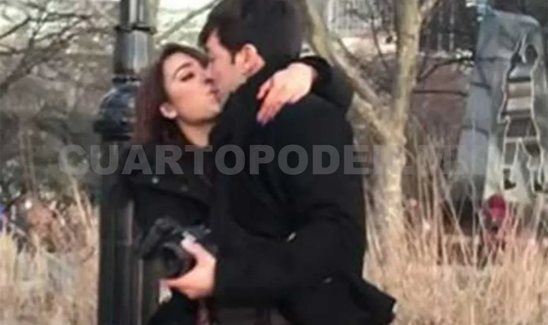 Danna Paola y Roger se dan accidentado beso