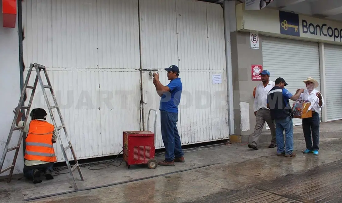 Policías alertas para evitar saqueos