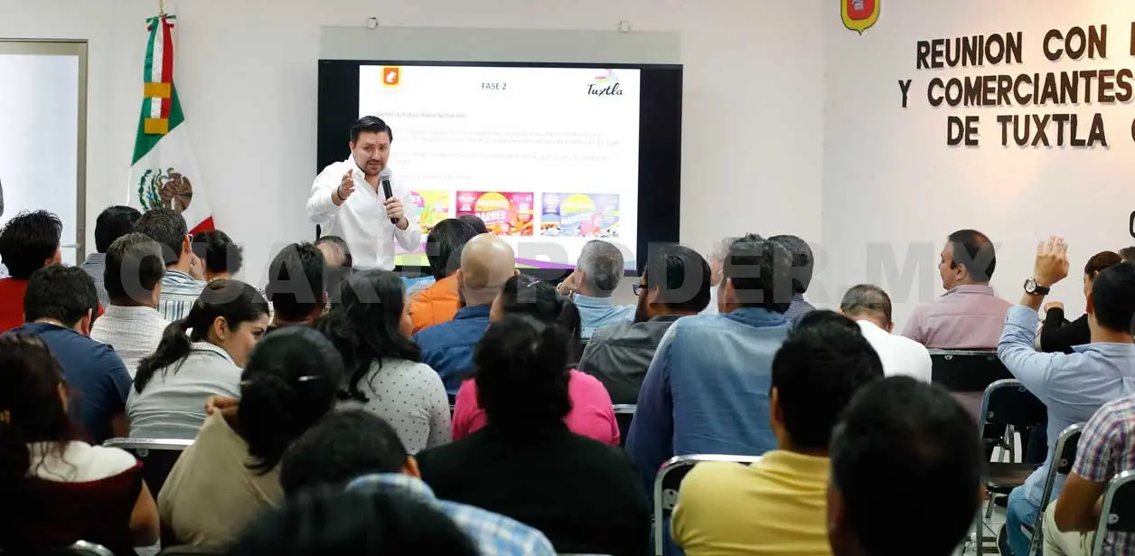Avanza plan para reactivación del Centro: Fernando Castellanos