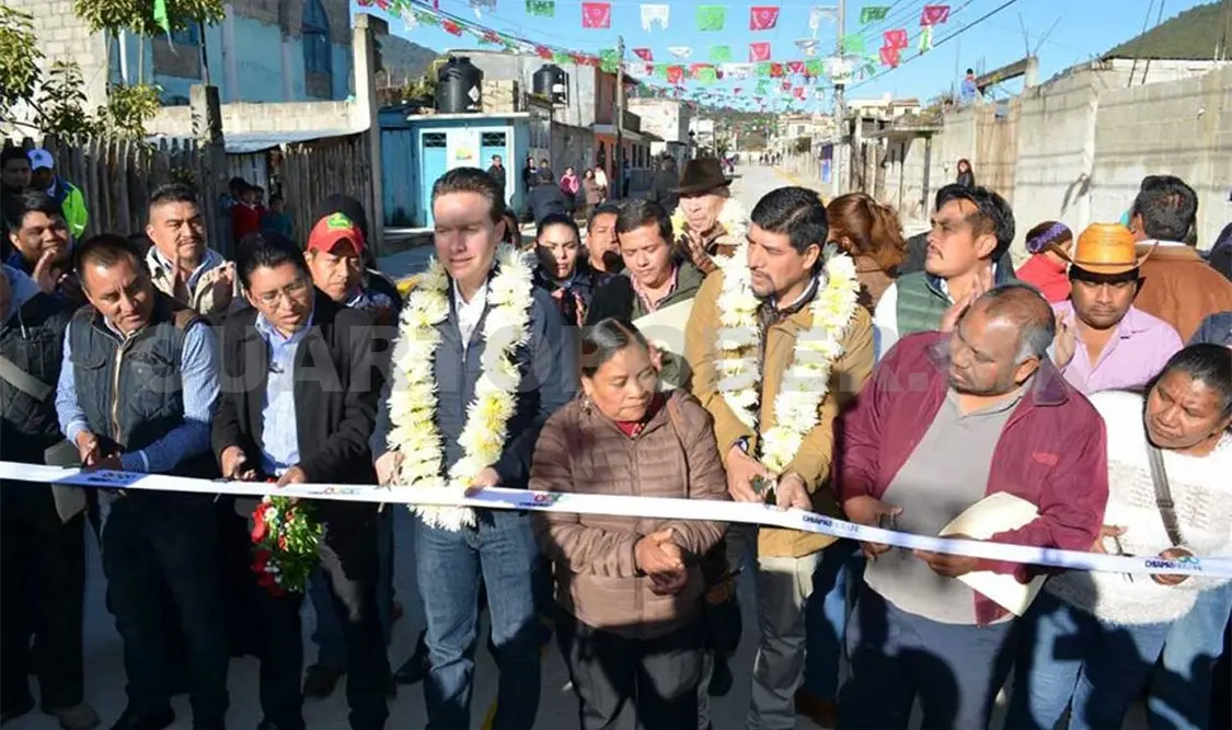Velasco Coello inaugura obras en la zona Norte