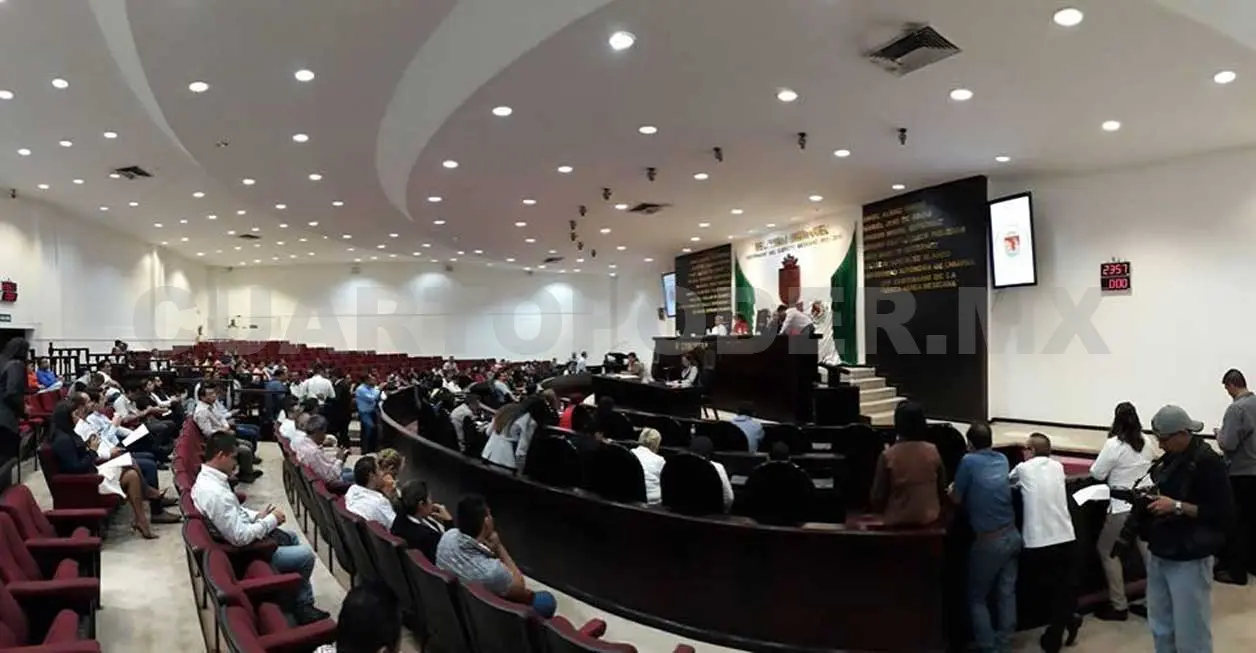 Se “construye” el Instituto del Migrante