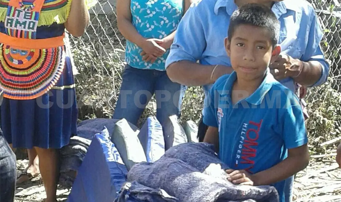 Entregan ayuda tras paso de Frente Frío