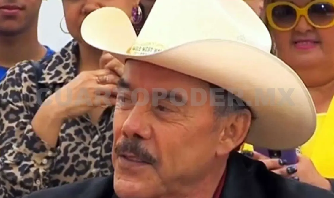 Padre de Jenni desacredita serie sobre su hija