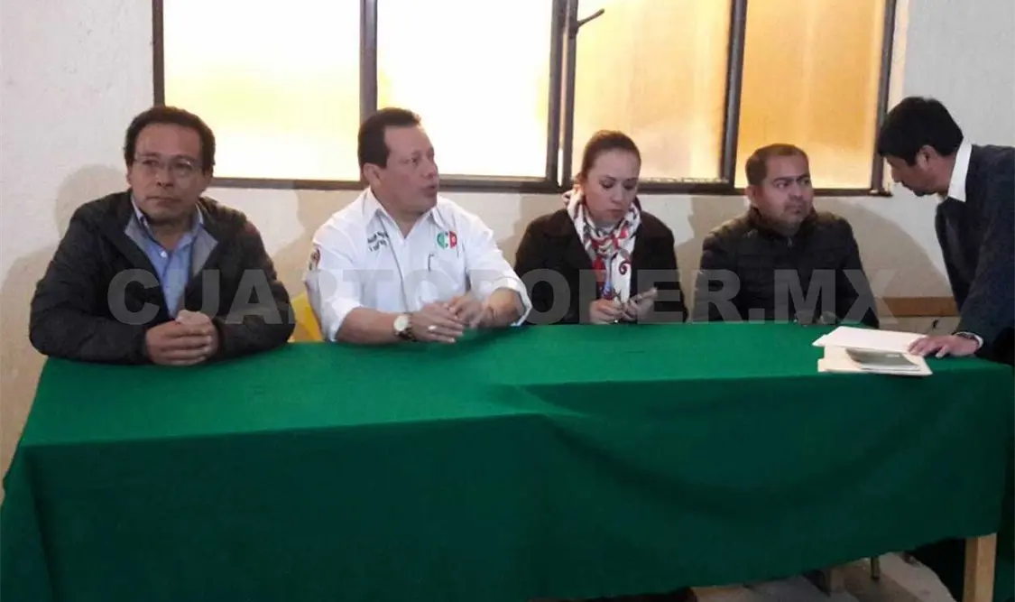 Locatarios se adhieren a la CNOP