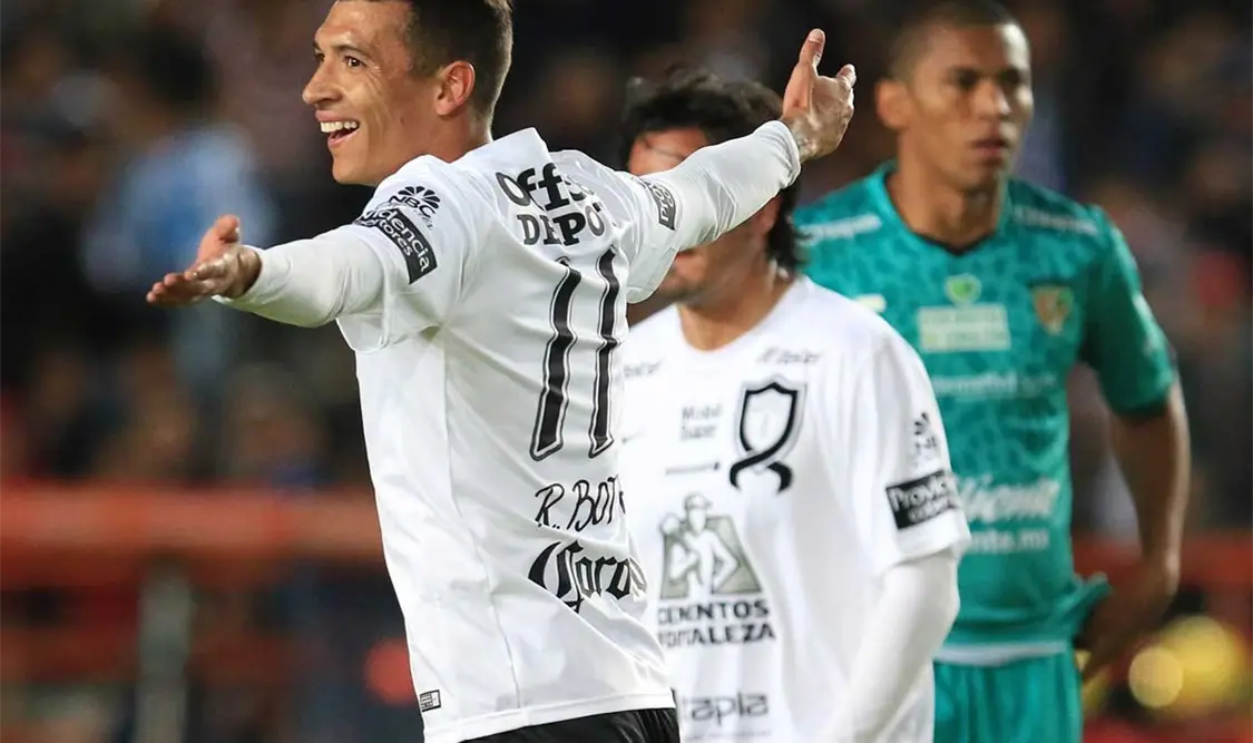 Pachuca derrota 1-0 a Jaguares