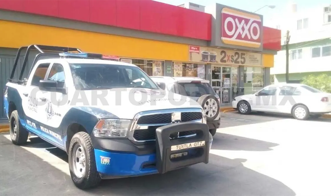 Buscan a asaltantes de tienda