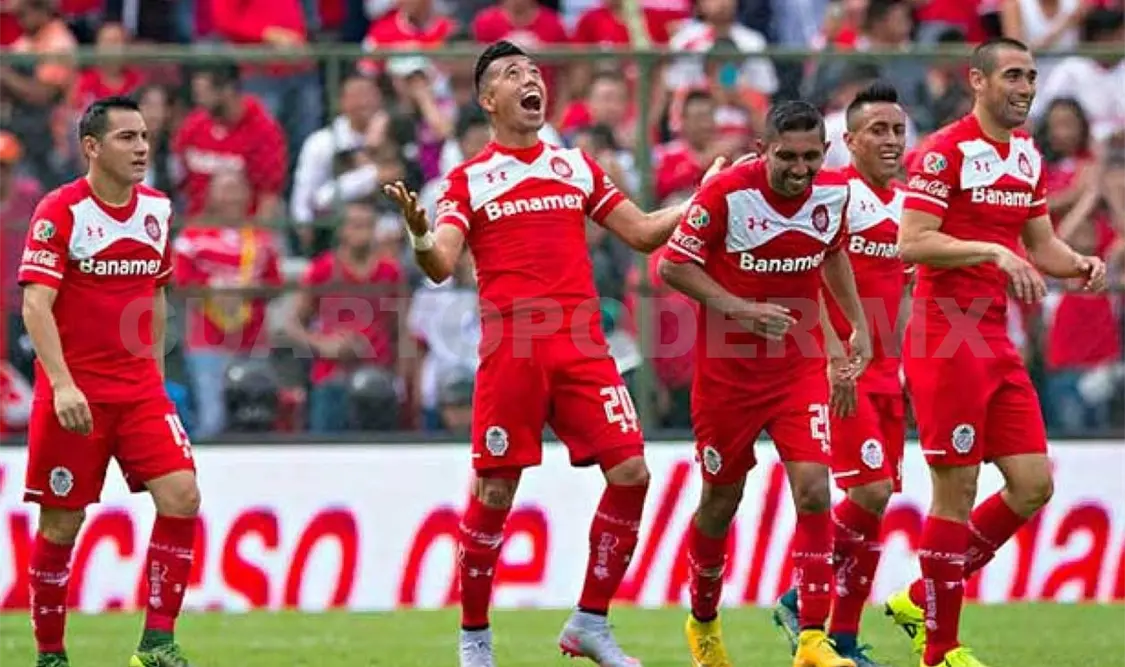 Toluca se mantiene como líder del torneo