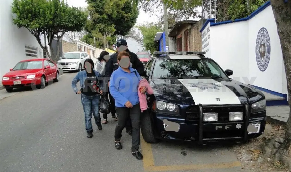 Rescata PF a 3 menores de “polleras” en Comitán