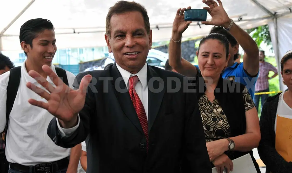 Renuncia Fidel Herrera a consulado